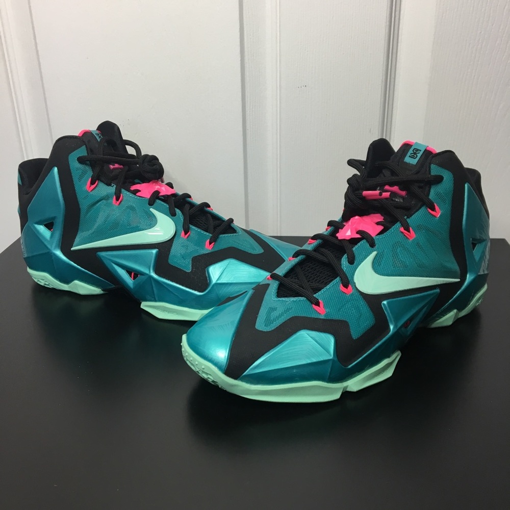 LEBRON 11 SOUTHBEACH